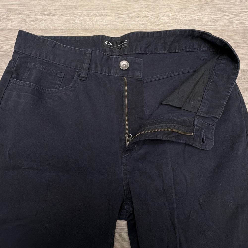 Oakley Ellipse Shorts Mens 34 Black Stretch Cotton Regular Fit Casual - Picture 3 of 11